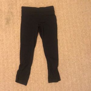 Lululemon cropped leggings